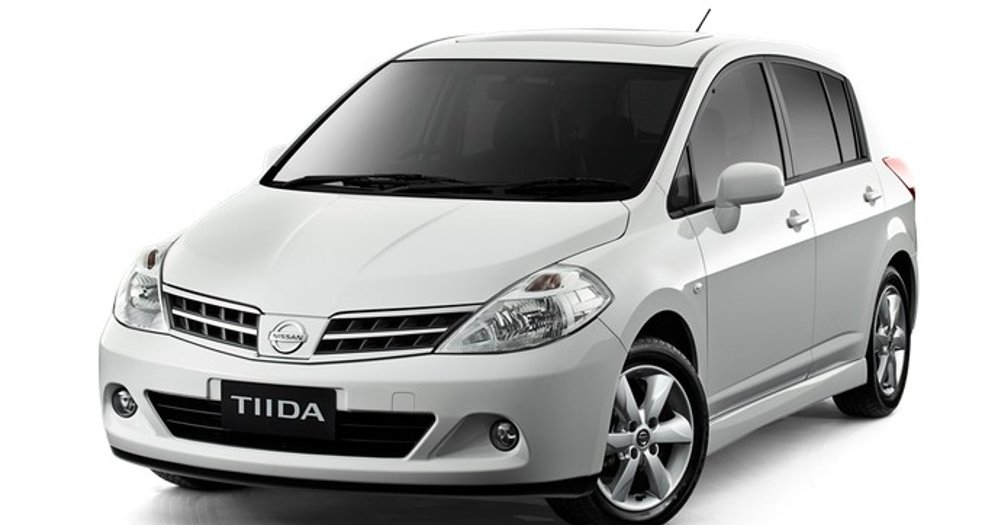 Nissan tiida c11 хэтчбек